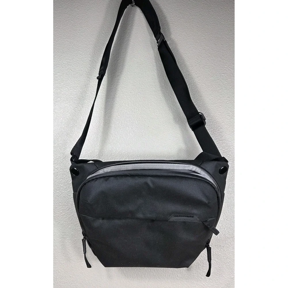 Peak Design Everyday Sling 6L V2 Black Camera Bag Crossbody Travel EDC Bag